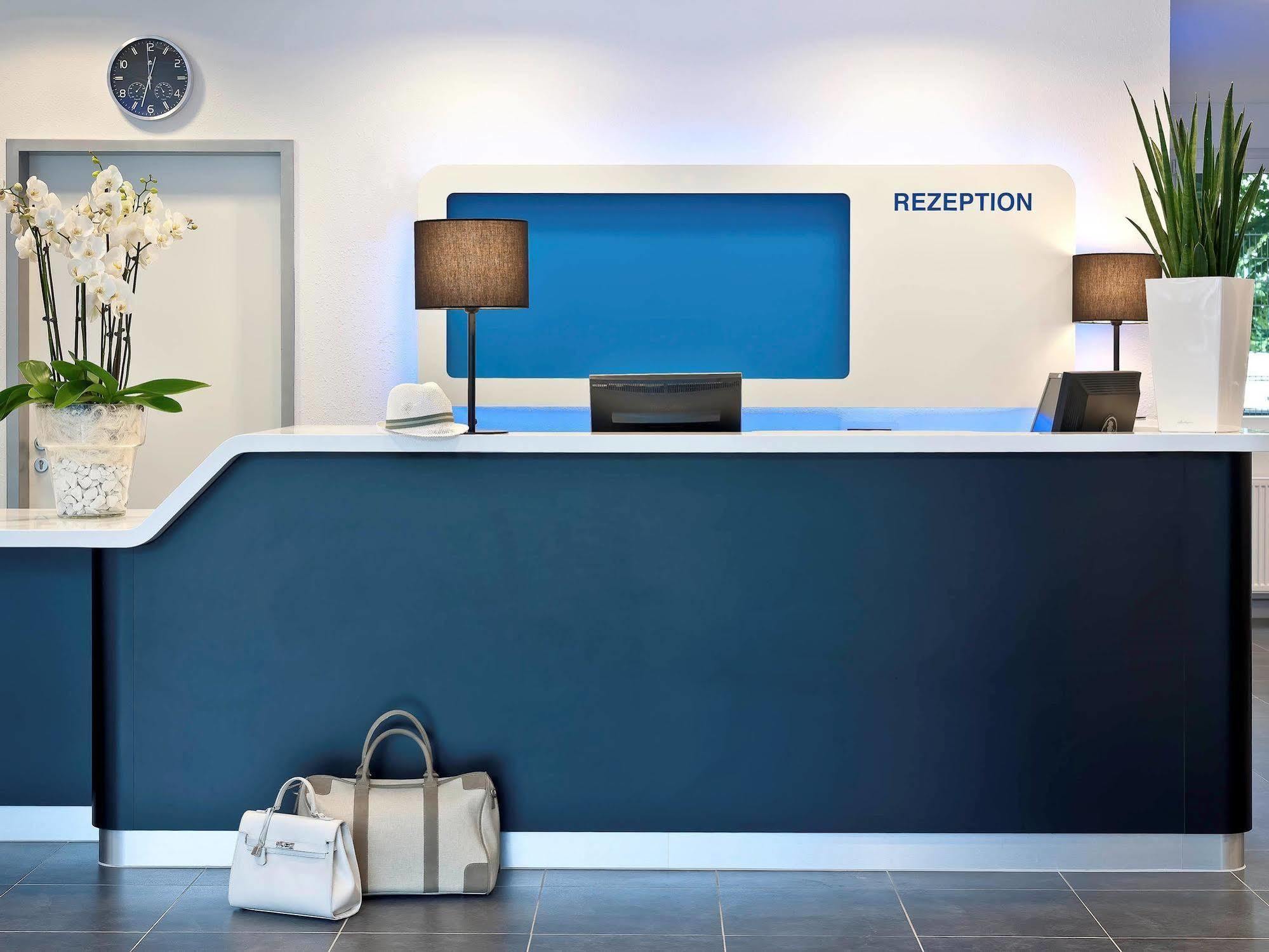 Hotel Cergy Pierrelaye