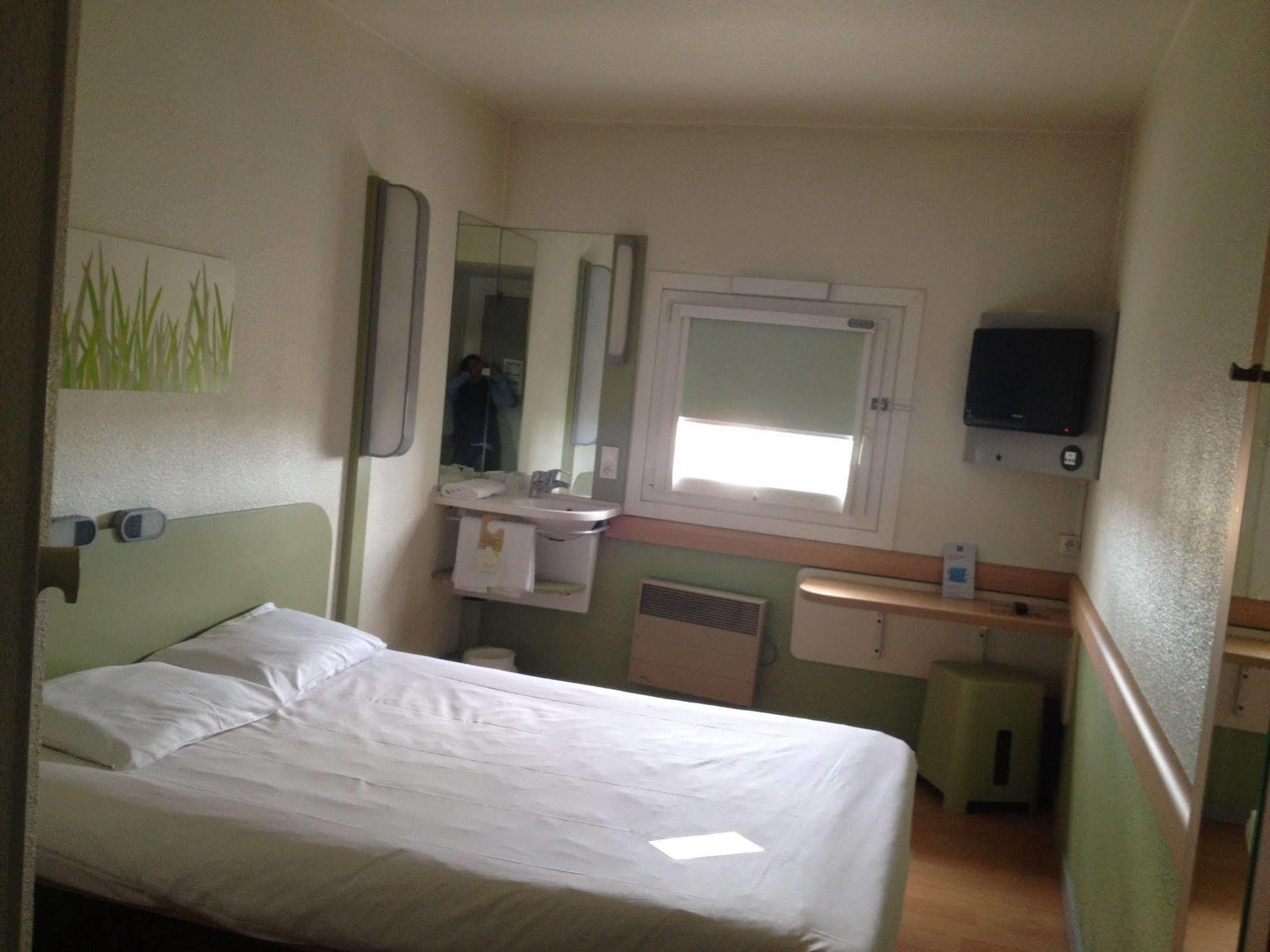 Hotel Cergy Pierrelaye