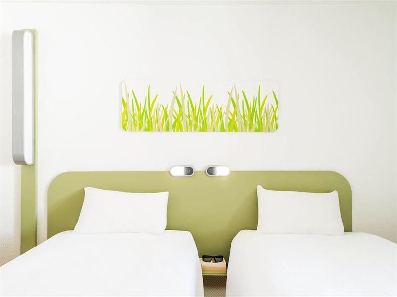 Cergy Hotel 2*