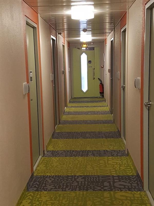 Hotel Cergy 2*